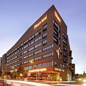 Hotell 25hours Hafencity